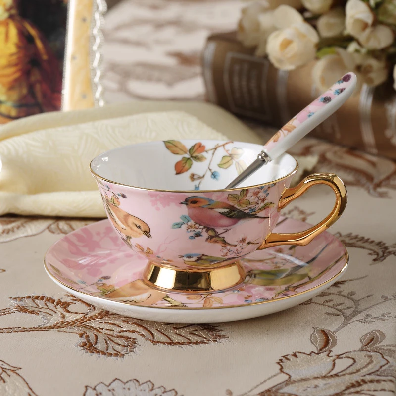 

Hand-painted Coffee Cup Set Royal Court Style Tea Cup Afternoon Tea Ware Cups With Spoon And Tray European Porcelain Kitchenware