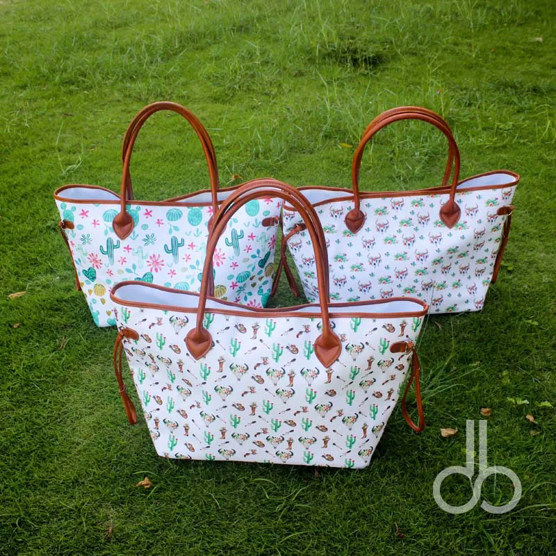 658-cactus skull canvas tote (1)