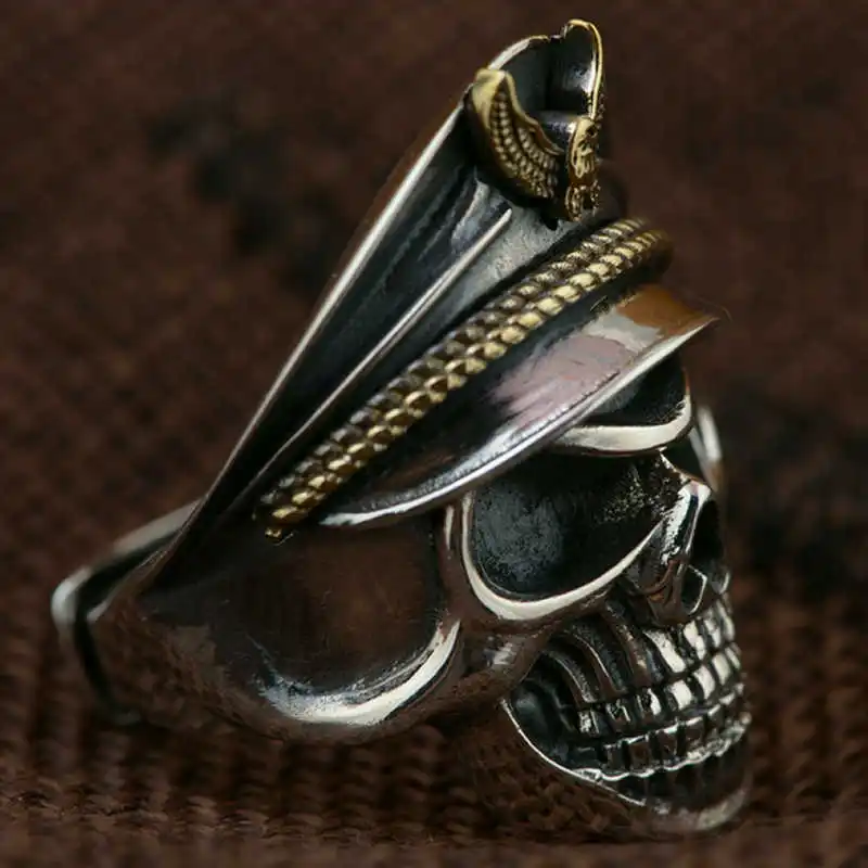 The skull pirate boss steel ring, Adjustable size