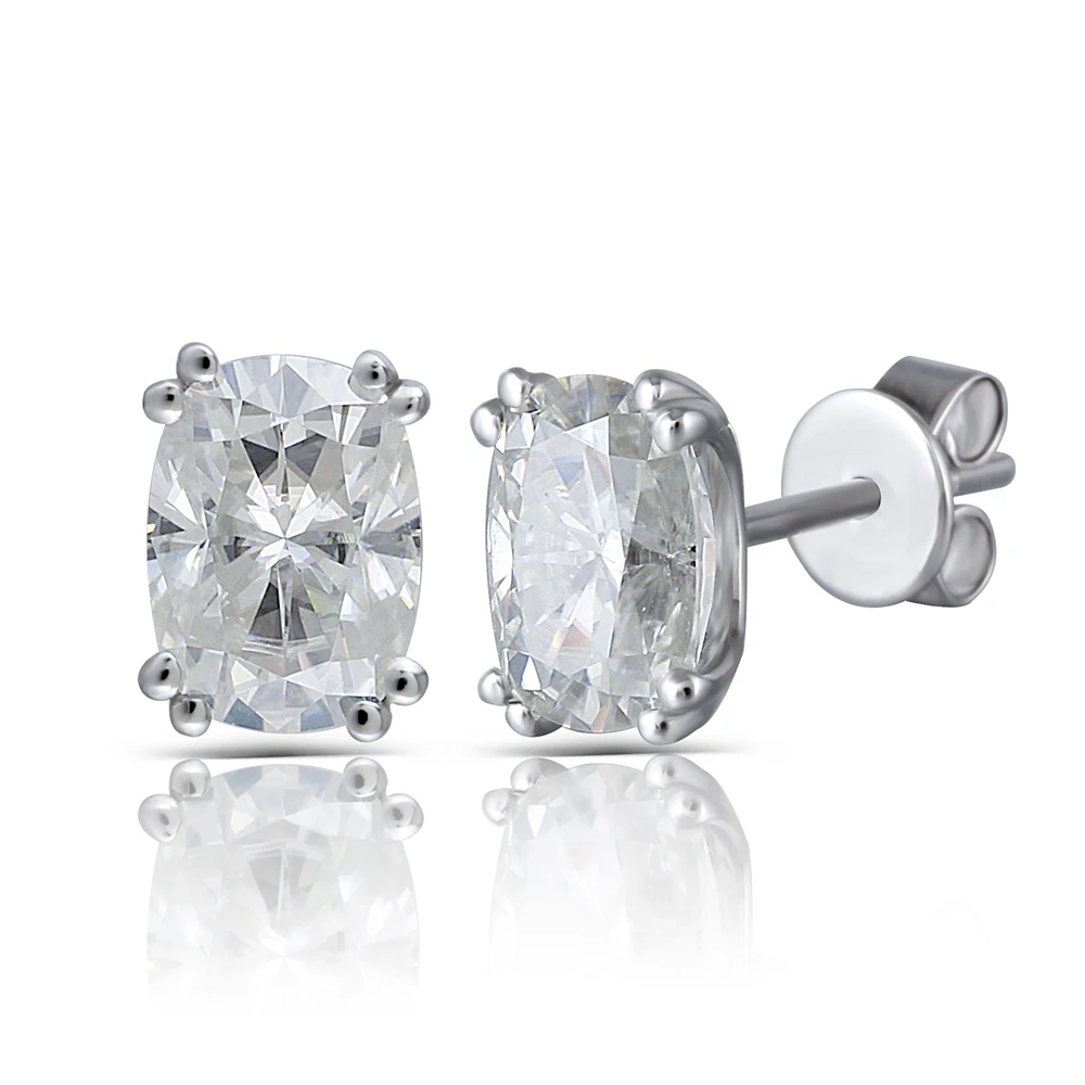 moissanite earring