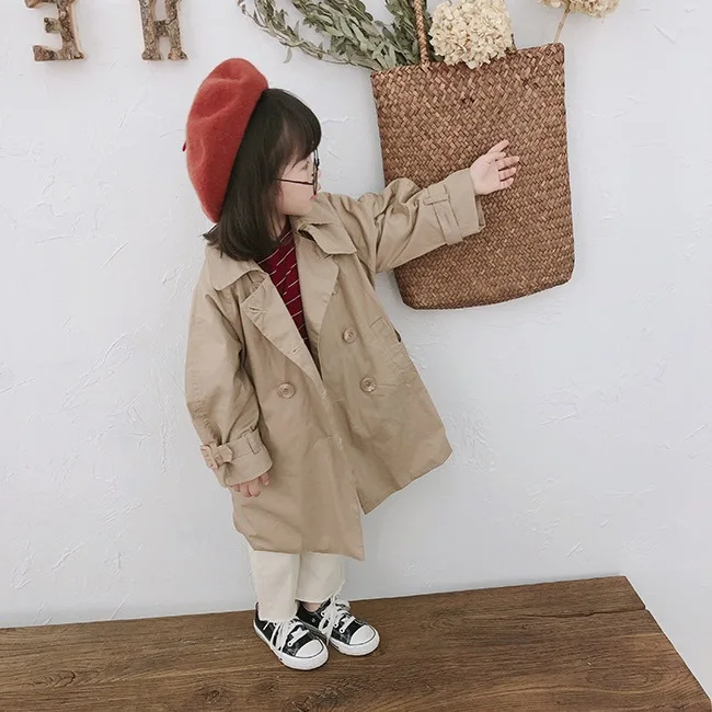 Корейский модный длинный плащ для детей повседневные однотонные куртки с поясом для маленьких девочек, кардиган, пальто Верхняя одежда для девочек - Цвет: khaki