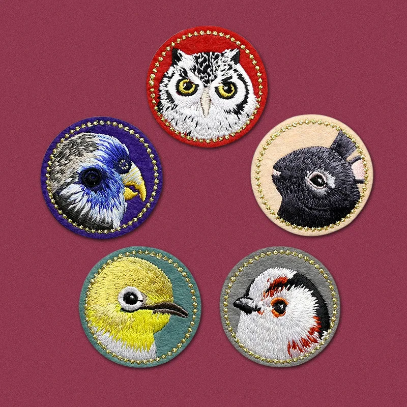 

1Pcs Embroidered Cloth Patches Animal Owl Eagle Rabbit Bird Sign Iron on Sew on Embroidery Stickers DIY Clothing Badge 4.2x4.2cm