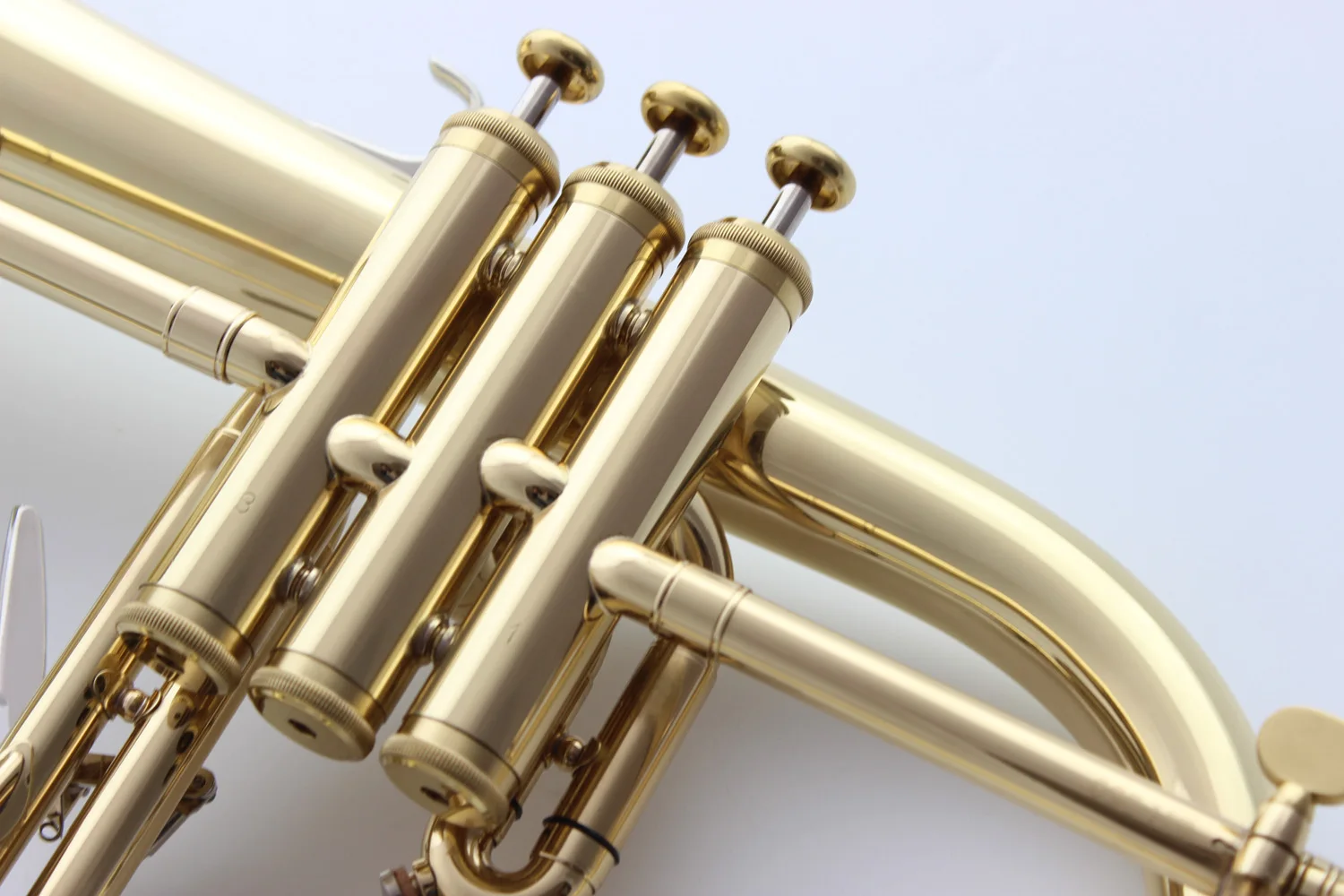 Brand New Professional Flugelhorn 183 Gold Lacquer With Case Profession Flugelhorns Bb Yellow Brass Bell