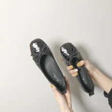 2019 new square head shallow mouth bow flat sole shoes sparkling sequins soft bottom comfortable women's shoes