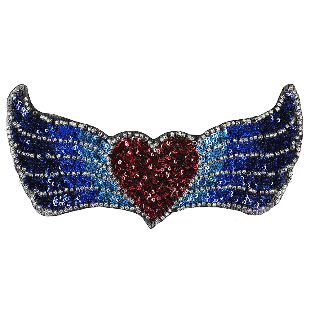 BAD BUNNY / Un Verano Sin Ti Heart Embroidered Patch Iron On/ Sew On $8 - Foto 2