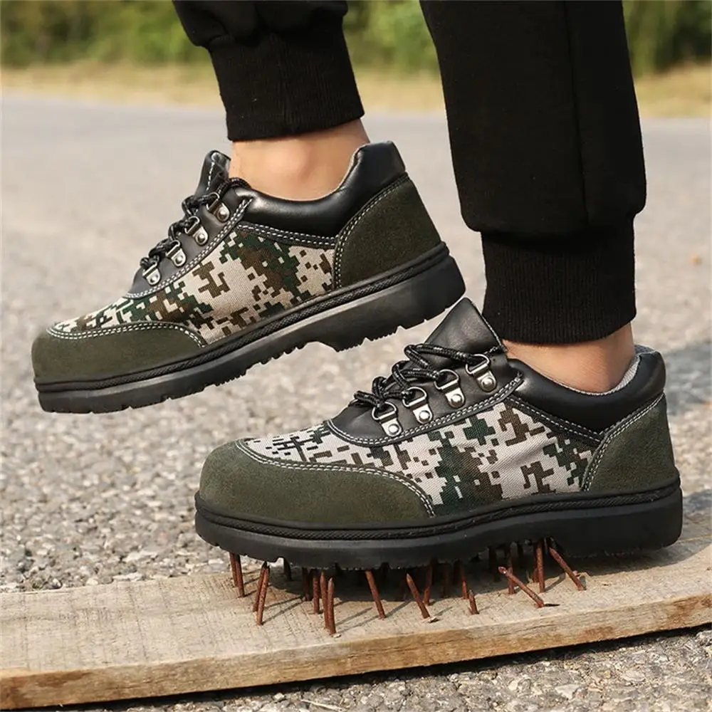 

Couple Fashion Insurance Shoes Anti-Piercing Safety Shoes Camouflage Work Shoes Spring Autumn Walking Sneakers 2019