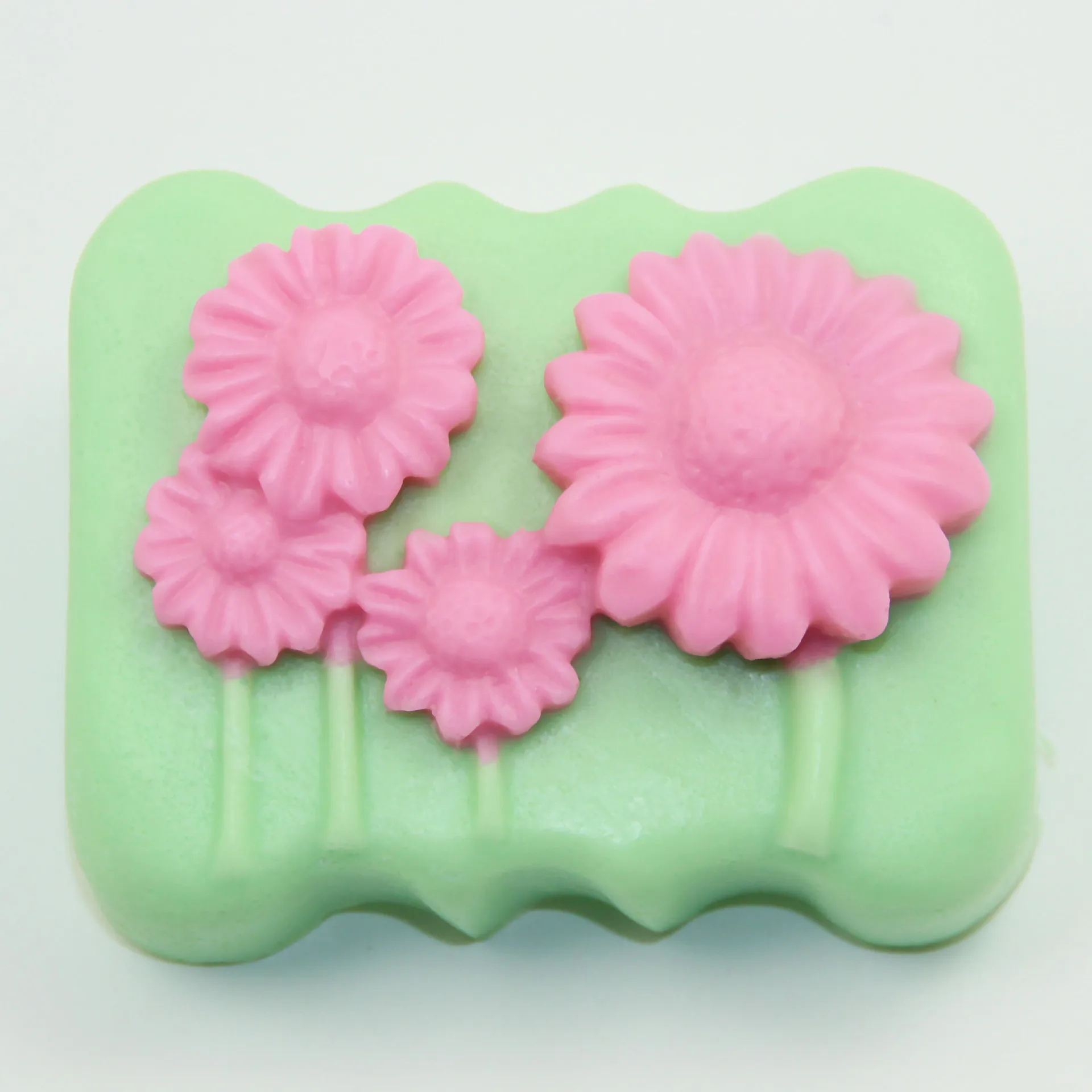 

Popular Handmade Soap Molds chrysanthemum flower silicone soap making mold