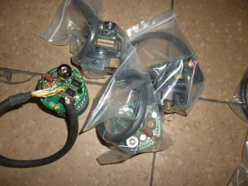 

Encoder MFE1000P0MA , Used one , 90% appearance new , 3 months warranty , fastly shipping