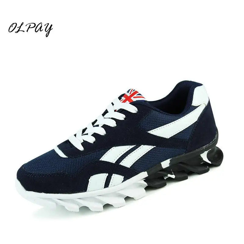 

2019 spring new Men's casual shoes Net surface Good ventilation Comfortable trend Increase Wild jeans Handsome shoes Shipping