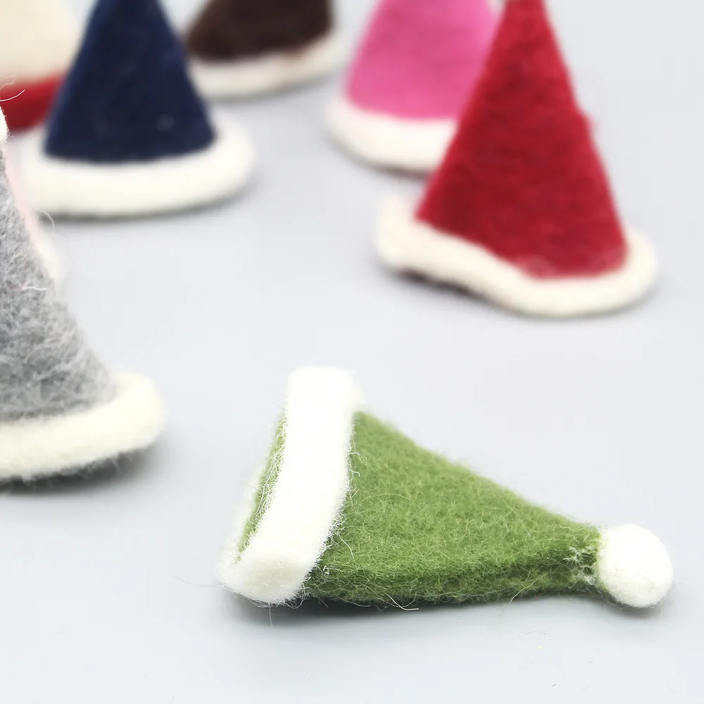 

8pcs Christmas Hat Wool Felt Stamp Music Handmade DIY Ornaments Crafts Christmas Tree Accessories Hair Accessories Pendant