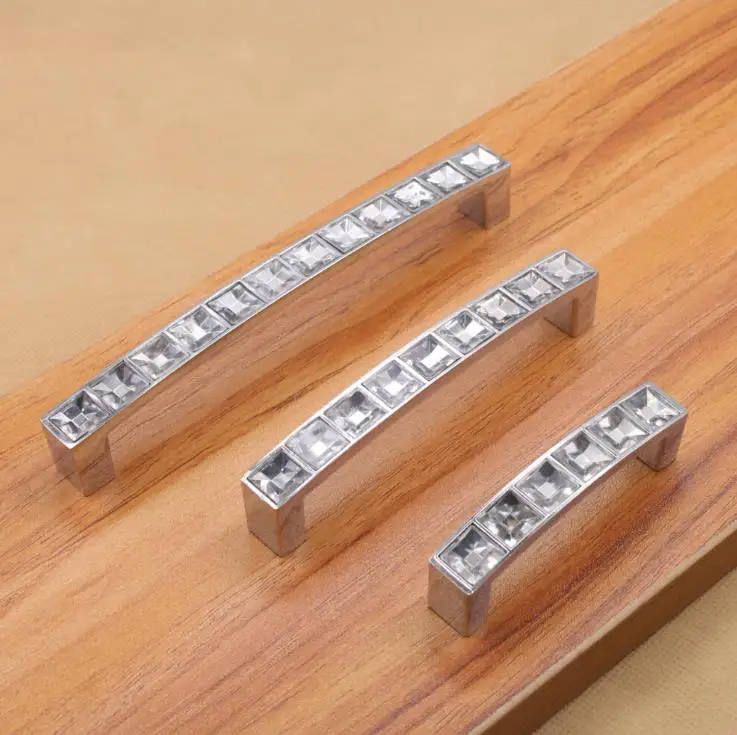

FAST SHIPPING 64 96 128MM Zinc Alloy Handles inlaid with Clear Crystal Door Pull European Modern Style Cabinet Knobs