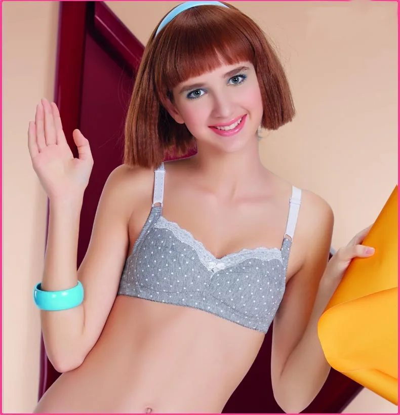 2018 new Japanese cute girl underwear cotton no rims Seamless thin mold