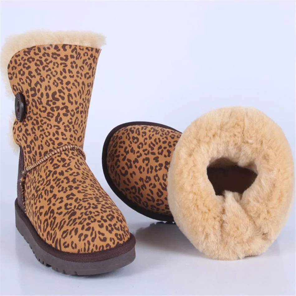 2016 Women winter Button fur snow boots Genuine Leather female Ankle boots winter warm short tube women's flat boots