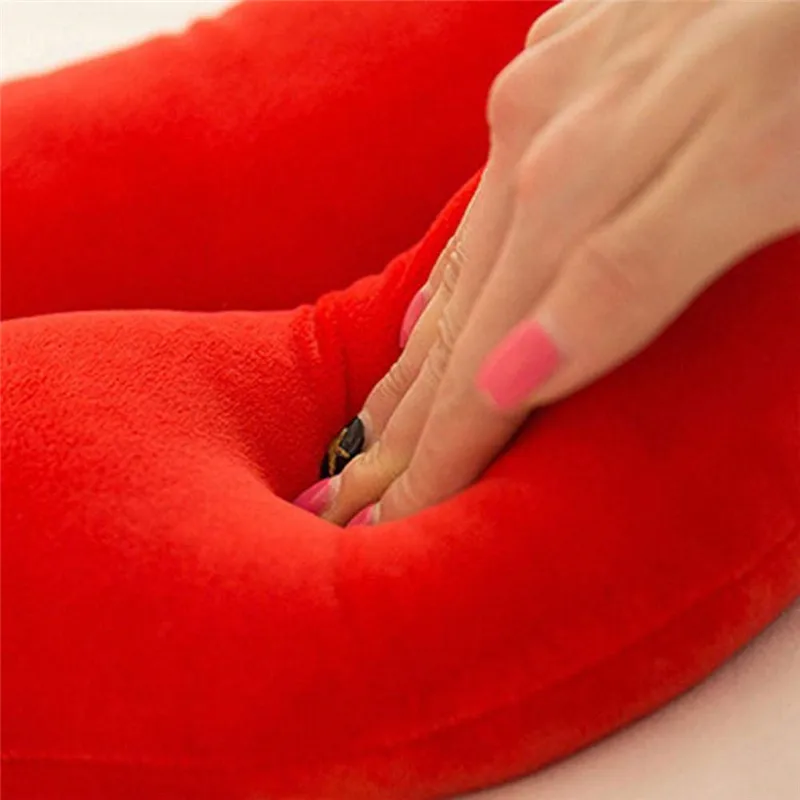 Short Plush LipShape Car Seat Neck Cushion Headrest Pillow  Creative Gift (4)