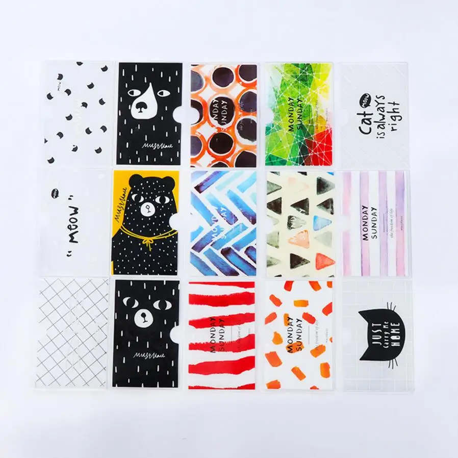 

1PCS Cute PVC Card case holder Bank Credit Card Holders Card Bus ID Holders Identity Badge with Cartoon Reel retractable