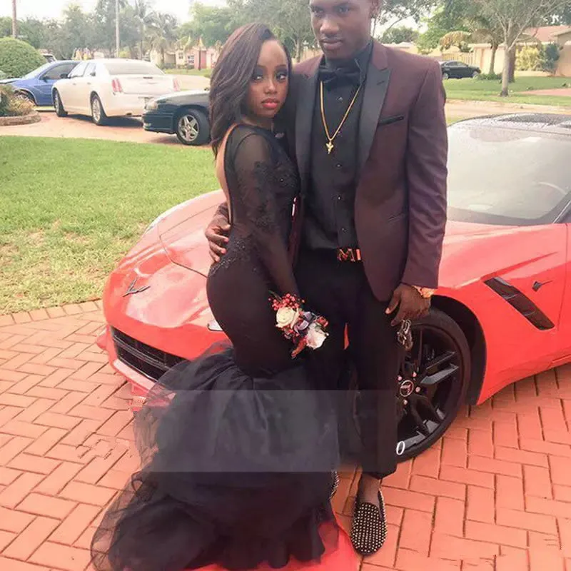 Black Girl Mermaid Prom Dresses 2019 New Long Sleeve Floor Length Tull Lace Applique Beading Formal Evening Dress Party Gowns Black Girl Mermaid Prom Dresses 2019 New Long Sleeve Floor Length Tull Lace Applique Beading Formal Evening Dress Party Gowns