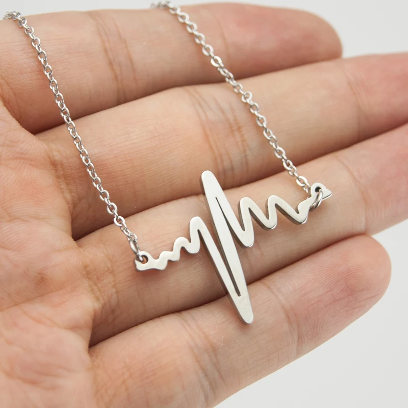 heart beat necklace(1)