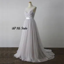 2016 atemberaubende Abendkleid Hellgrau Lange Prom Kleider Scoop Sleeveless Button Zurück Falten Tulle Sweep Zug Applique Perlen