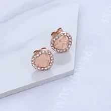 Yun ruo Новое поступление модные серьги-гвоздики с кристаллами в форме сердца розовое золотистого цвета женский подарок на день рождения титановая сталь ювелирные изделия никогда не выцветают