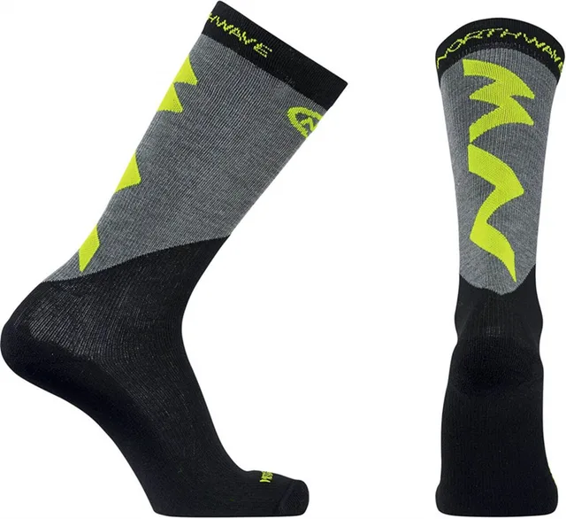 best cold weather cycling socks