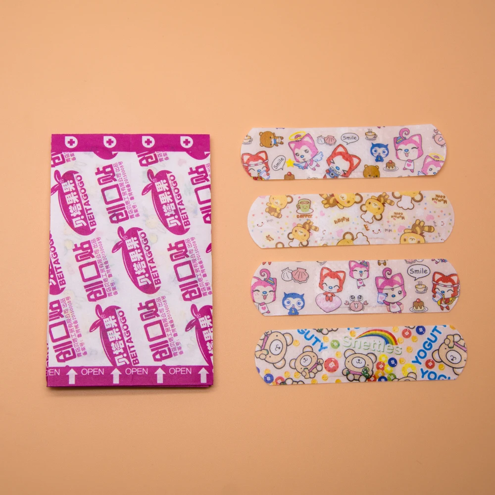 Разноцветные пластыри. Пластырь детский хартман. Пластыри. Пластырь детский с рисунком. Пластыри с картинками.