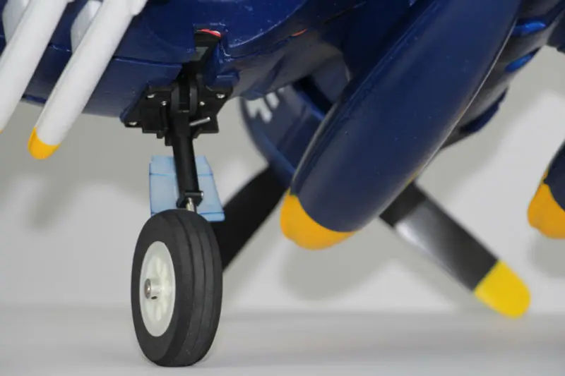 f4u-rc-warbird-6
