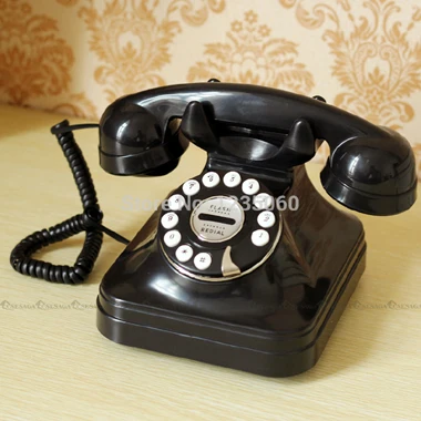 Modern-Escape-room-props-smart-phone-dial-correct-phone-number-to-open-lock-with-horror-music.jpg_640x640 (1)