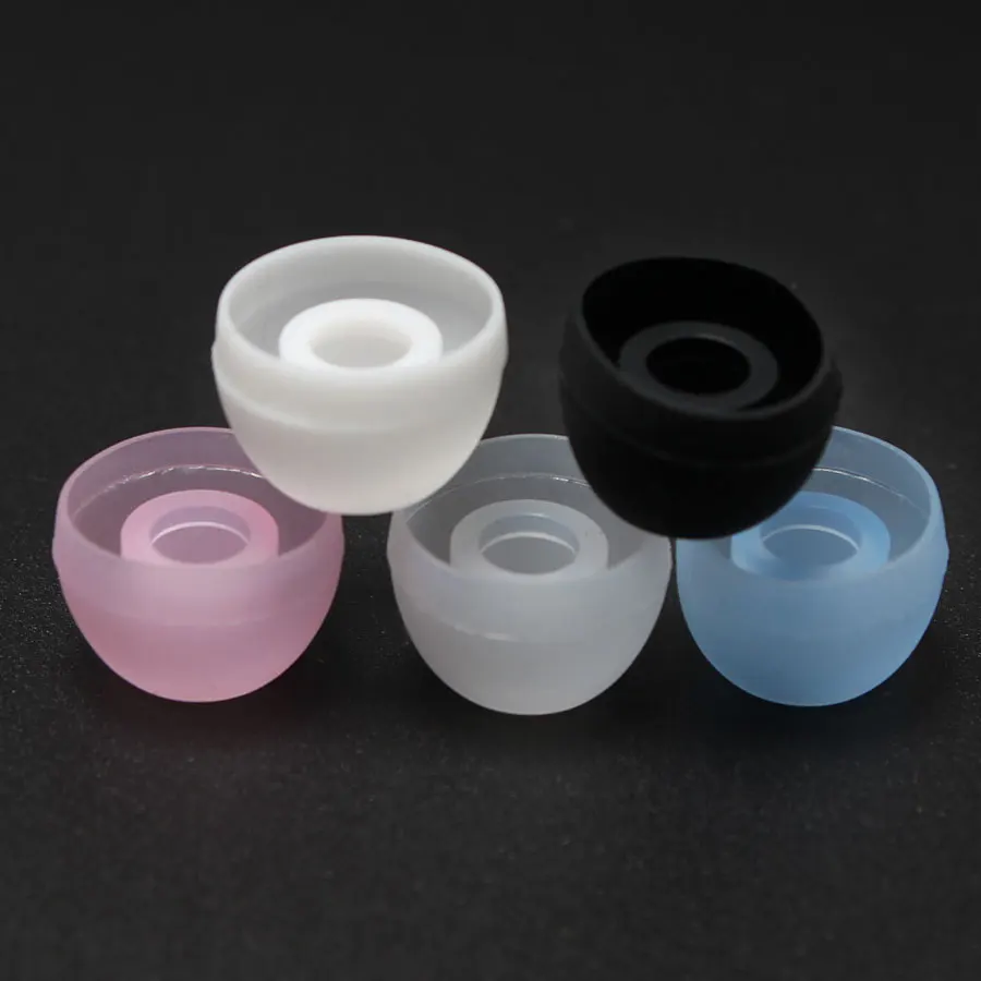 

10pcs/5Pairs 4.5mm Soft Silicone In-Ear Earphone Covers Earbud Tips Eartips Earplug Ear Pads Cushion For Earphone 2 Sizes (S M)
