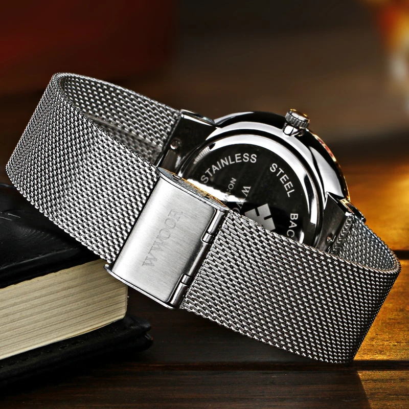 Koop Luxe Merk WWOOR mannen Horloge Slanke Waterdichte Quartz Sport Horloges Mannen Analoge Datum Klok Man Stalen Band Horloge Relogios