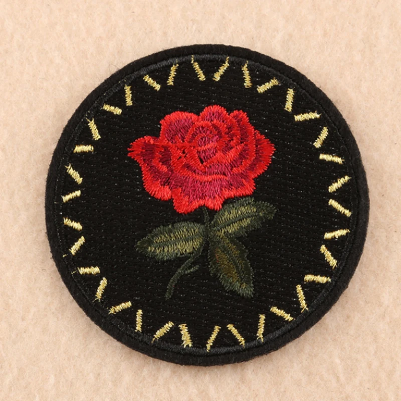

Rose Hummingbird Bumblebee badge Patch Fabric Badge Garment DIY Apparel
