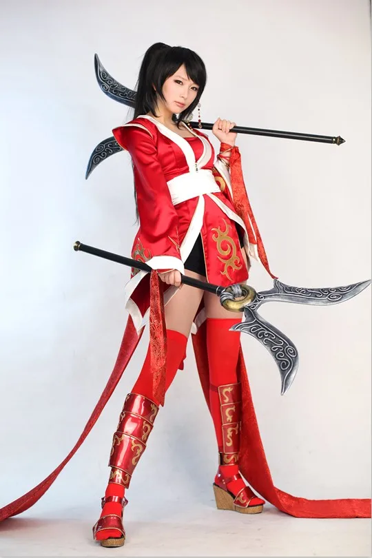 Akali Crimson cosplay by Bahamut95 on DeviantArt
