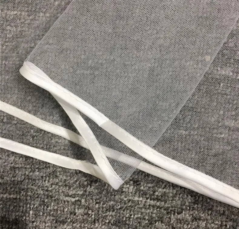 2018 new arrival Short Bridal Veil Two Layer White Tulle 75 CM Length With Comb Pencil Edge Marry Gifts Wedding Accessories 2018 new arrival Short Bridal Veil Two Layer White Tulle 75 CM Length With Comb Pencil Edge Marry Gifts Wedding Accessories