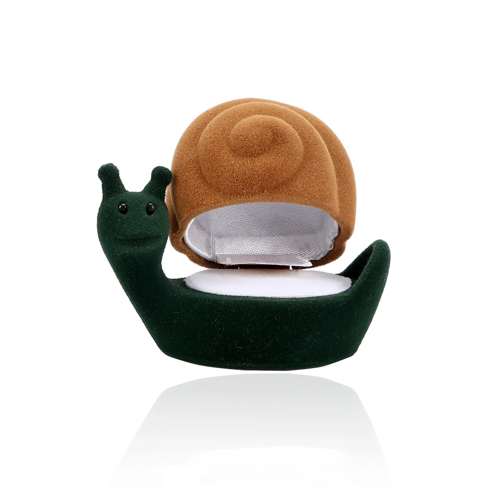 

Delicate Girl Cartoon Snail Shape Velvet Flocking Jewelry Box Storage Packaging Display Container Ring Case Gift