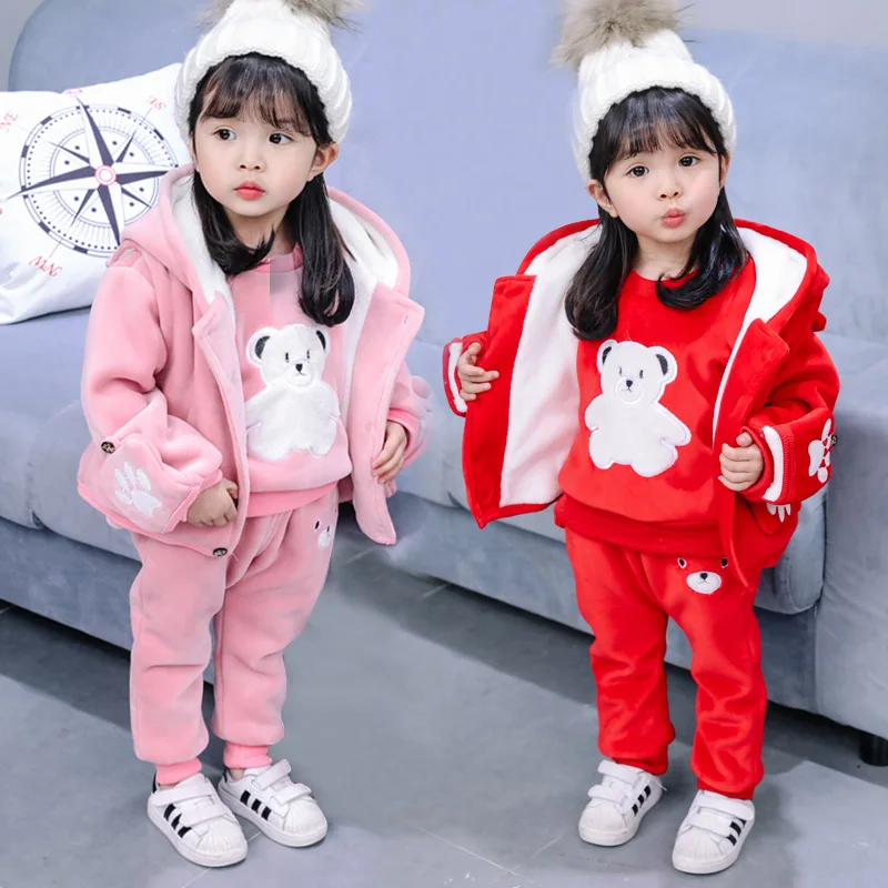 

2018 Winter Little Girls 3 Pcs Set Children's Cartoon Bear Gold Velvet Clothes Baby Kids Thickened Vest Coat + Tops + Pants A787