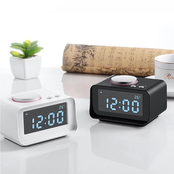 

AUX Function Snooze Function Indoor Thermometer Clock (EU/US Plug) Alarm Clock Multi-function FM Dual USB Port Charger
