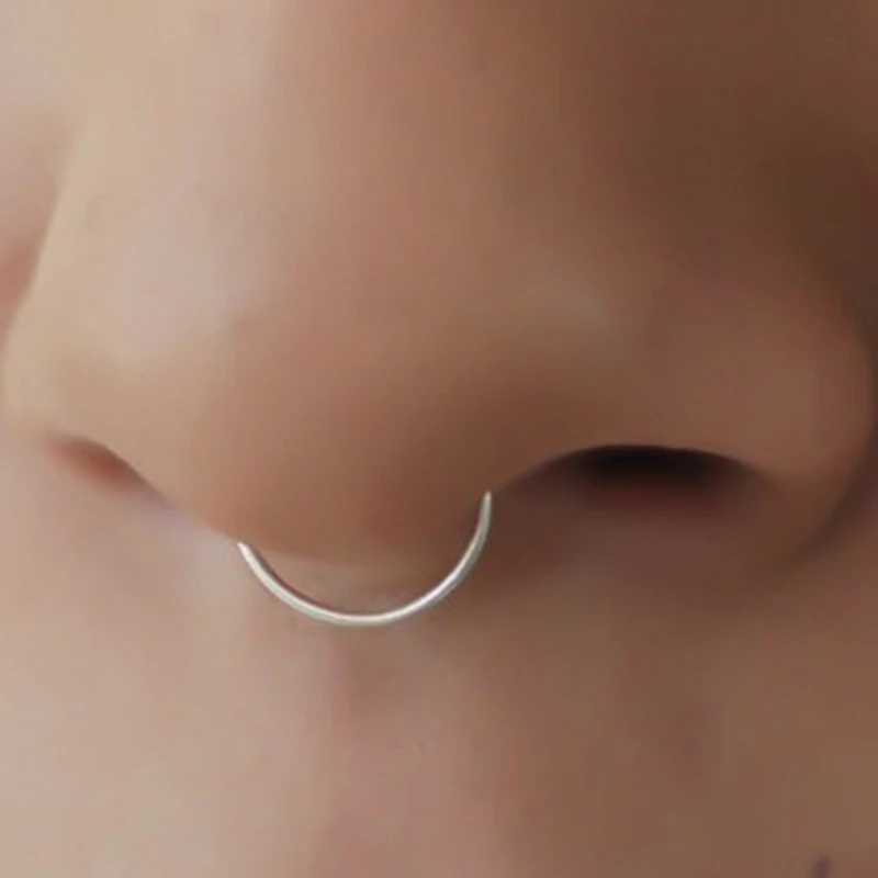 

1PC Titanium Nose Rings Hinged Segment Ring Septum Piercing Nose Stud Pircing Nariz Body Jewelry No Need To Holes