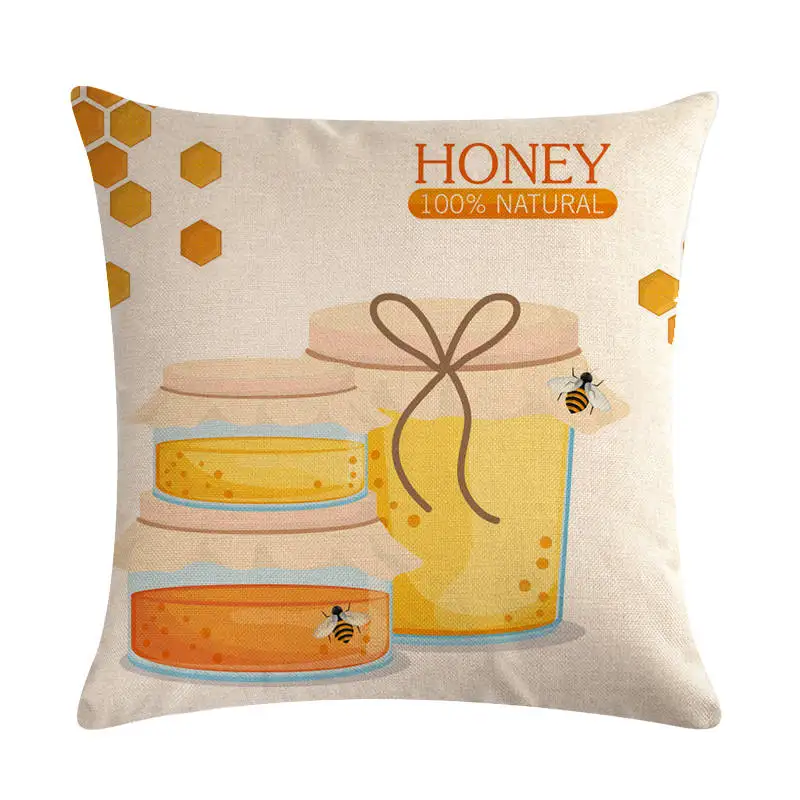 Moon подушки. Наволочка с пчелой. Декоративная подушка с пчелой. Печенье подушечки с пчелками. Kuhenland подушка пчелы.