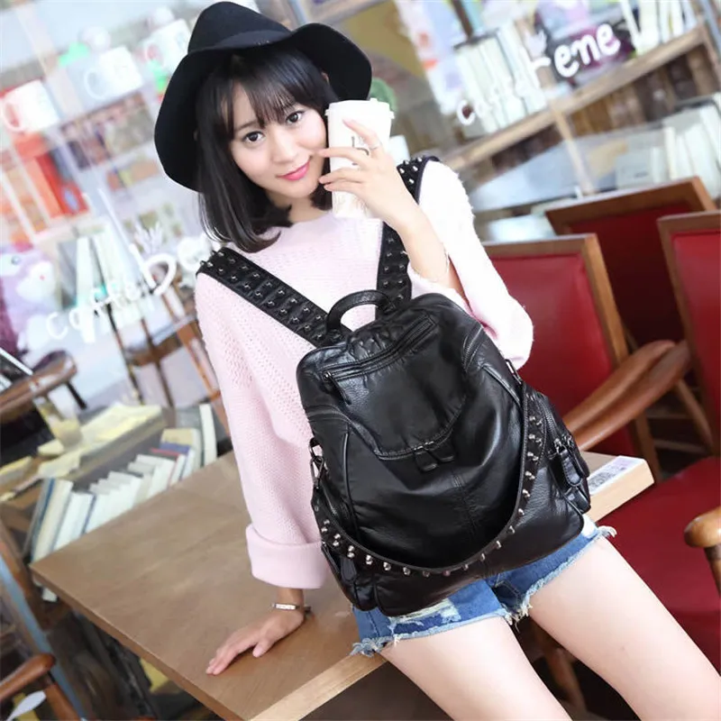 

2018 New Fashion Women Leather Backpack Multifunction Designer Softback Backpacks Female Bookbags For Teenage Girls Rivet Bag