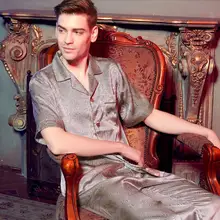 Супер Высший сорт шелковые пижамы Мужская короткая Пижама с рукавами с брюками шелк loungewear костюм из двух предметов