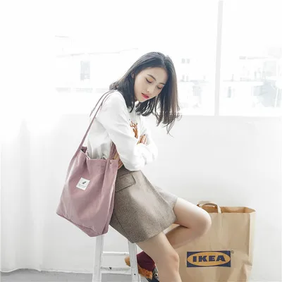 

Original Korean version corduroy quadruple buckle canvas handbag large capacity literary wild shoulder bag