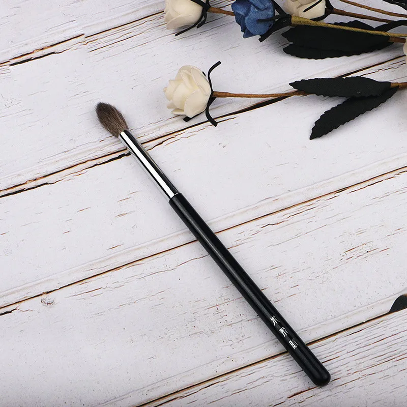 

My Destiny The New Professional Tapered Blending Brush - Perfect Eyeshadow Blender Soft goat&squirrel hair Beauty Makeup Tool