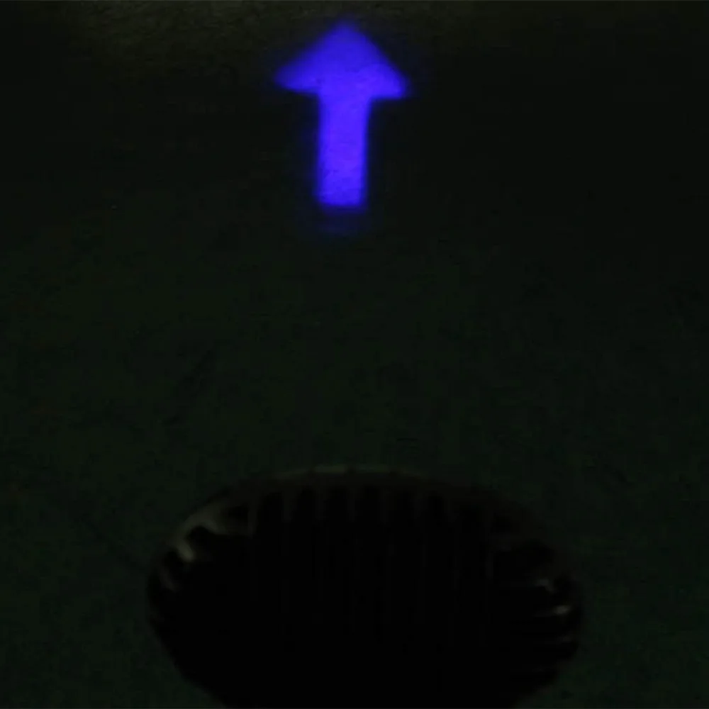 Arrow led forklift light 1