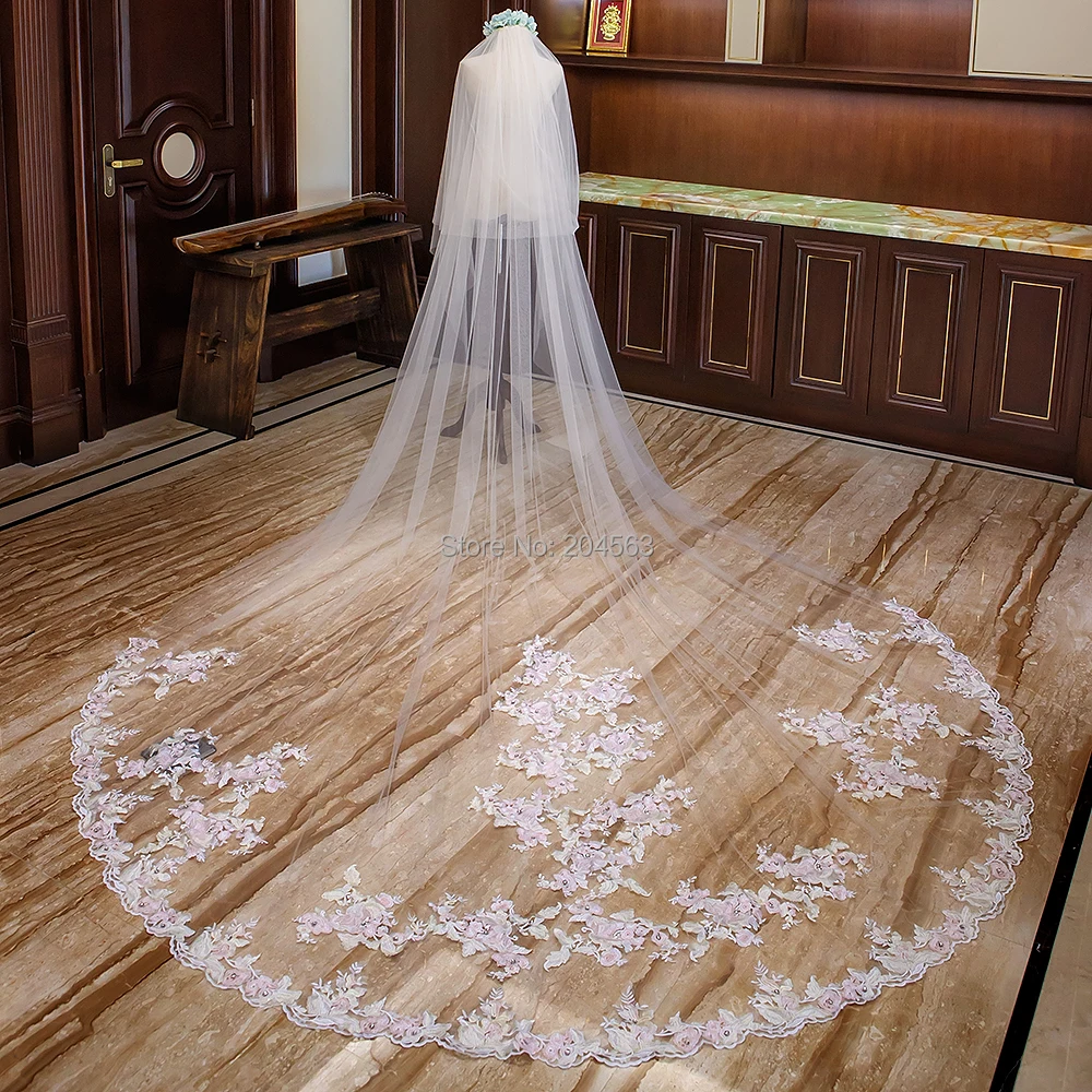 

Stunning Two-Layer Luxury Lace Wedding Veil with Pink Flowers 4 Meters Long Bridal Veils with Comb AX2019