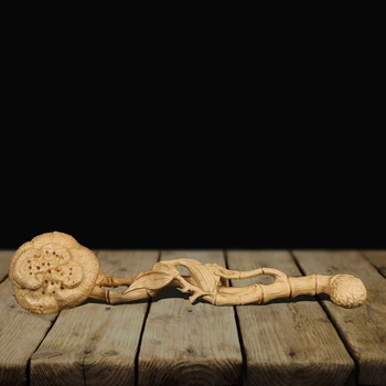 

Chinese style Bamboo leaves Lingzhi Ruyi figurine Wood carved flowers statue New Year home decoration wooden handmade gifts