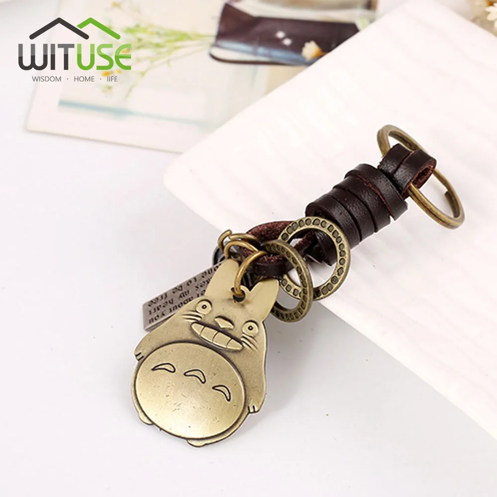 

Vintage Handmade Car Keychain Key Rings Fashion Pendant Metallic Maple/Robot Cute Cartoon Leather Bag Accessories Charm Ornament