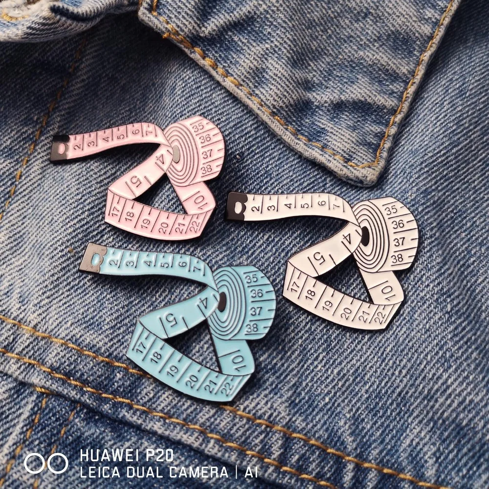 

Rinhoo Simple Hot Sale Tape Measure Ruler Alloy Oil Small Brooch Pins Women Dress Decoration Brooch Badge Fashion Party Jewelry
