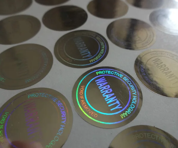 

diameter 2cm , silver hologram sticker label,void if removed ! versatile ! can be used everywhere