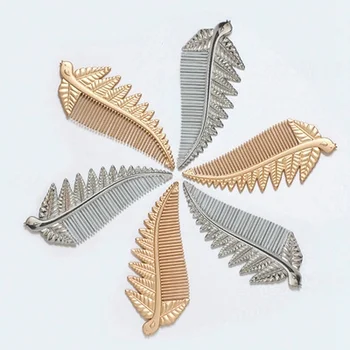 

Creative Bird Leaf Comb Metal Mini Portable Flat-headed Steel Comb Antistatic Massage Comb