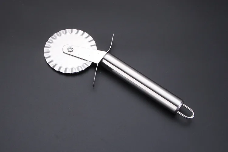 1PC New Stainless Steel Double Roller Pizza Knife Cutter Pastry Pasta Dough Crimper Round Hob 4cm Lace Wheel Kitchen tool PM 014