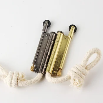 

Strong Metal Windproof Kerosene Lighter Outdoor Camping Source Retro Old-fashioned Tinder Grinding Wheel Lighter